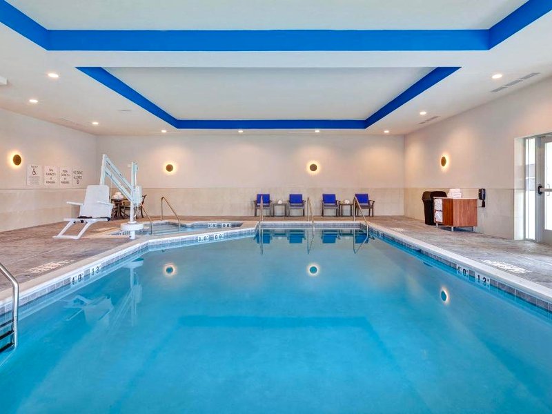 Holiday Inn Express and Suites Eau Claire West I-94 By IHGの写真