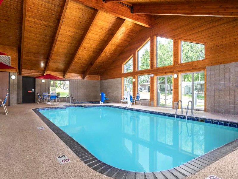 アメリクイン バイ ウィンダム レイク シティ (AmericInn by Wyndham Lake City)の写真