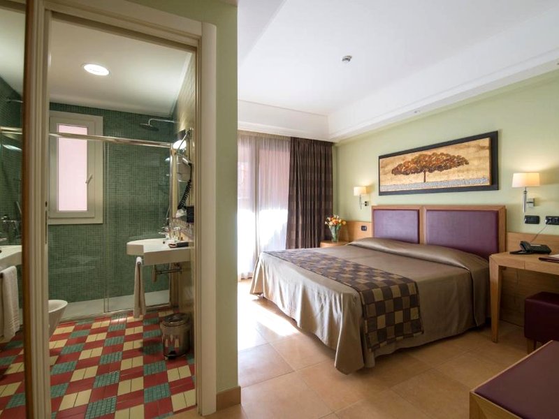 Artemis Hotelの写真