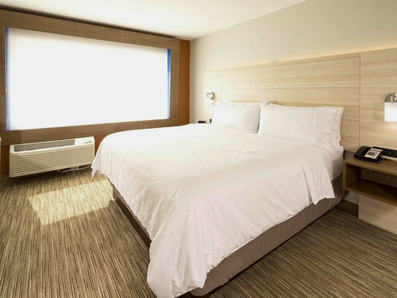 Holiday Inn Express & Suites Portage By IHGの写真