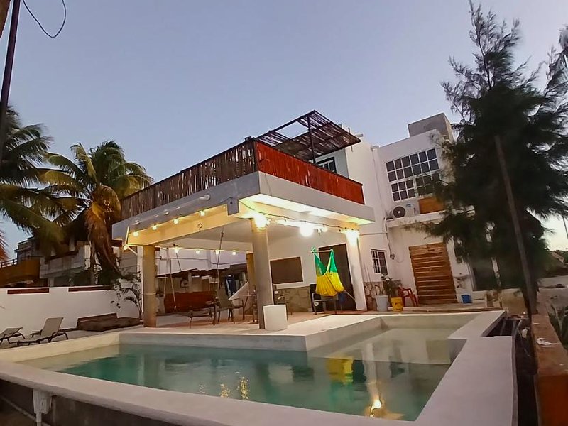 Casa con alberca frente del mar de Santa clara Yucatanの写真