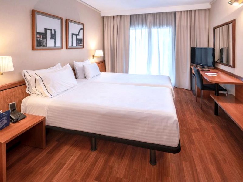 ホテル シウダッド デ カステルデフェルス (Hotel Ciudad de Castelldefels)の写真