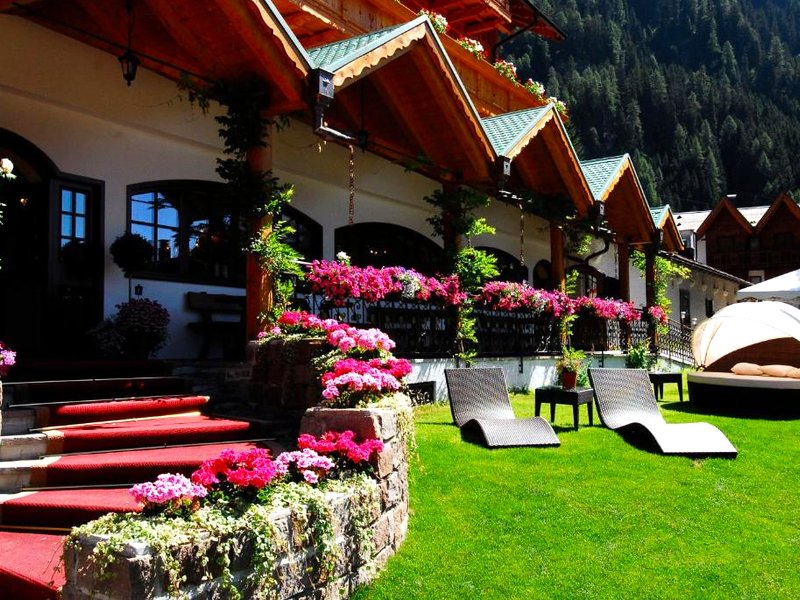 Hotel Stalon Alpine Chicの写真
