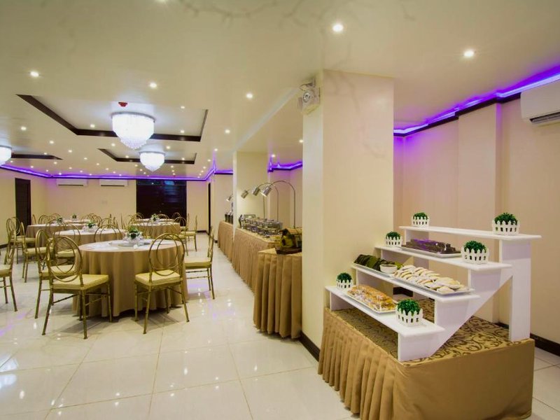 ダイヤモンド ホテル アンド レスト (Diamond Hotel And Resto)の写真