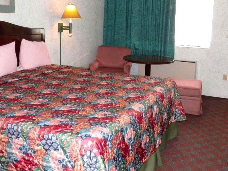 Magnuson Hotel Fowlervilleの写真
