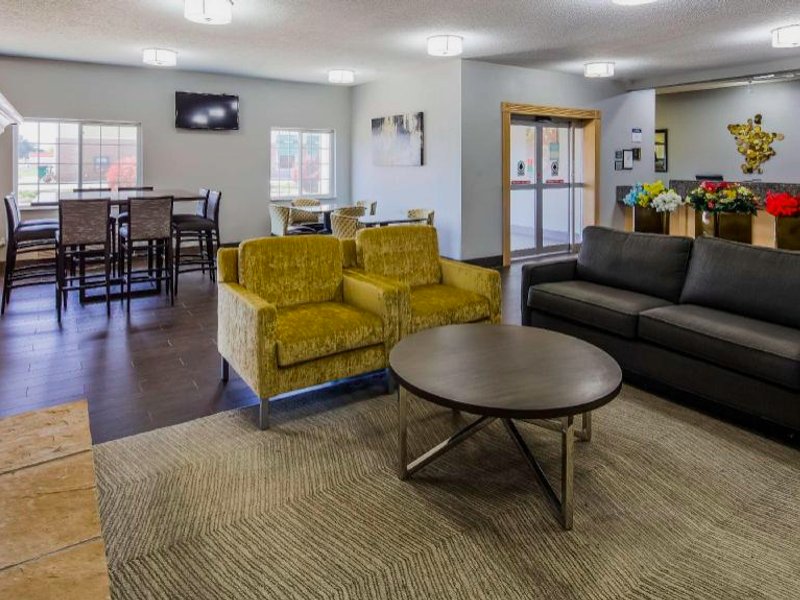 ベストウェスタン マコーム イン (Best Western Macomb Inn)の写真