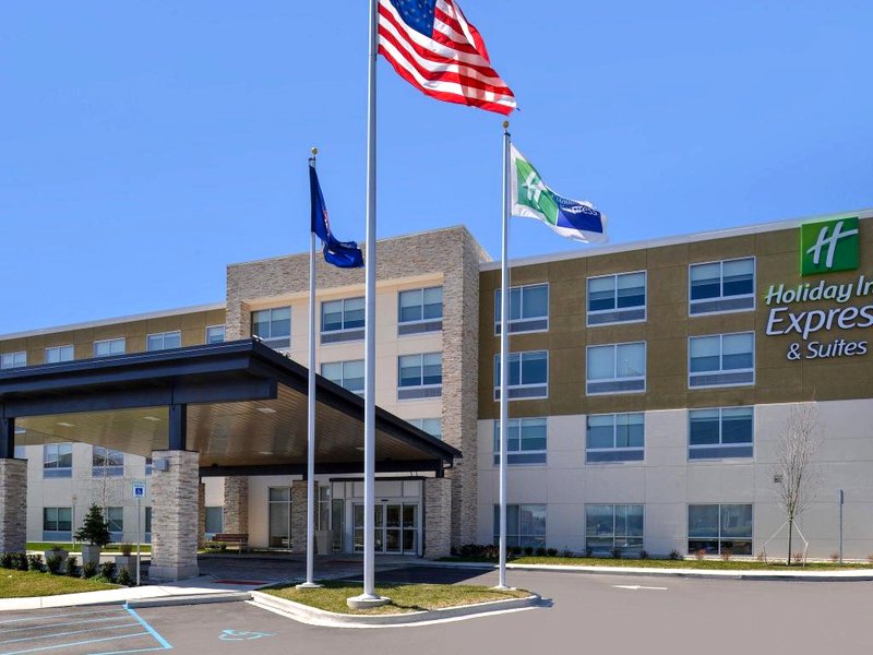 Holiday Inn Express & Suites Brighton South - US 23 By IHGの写真