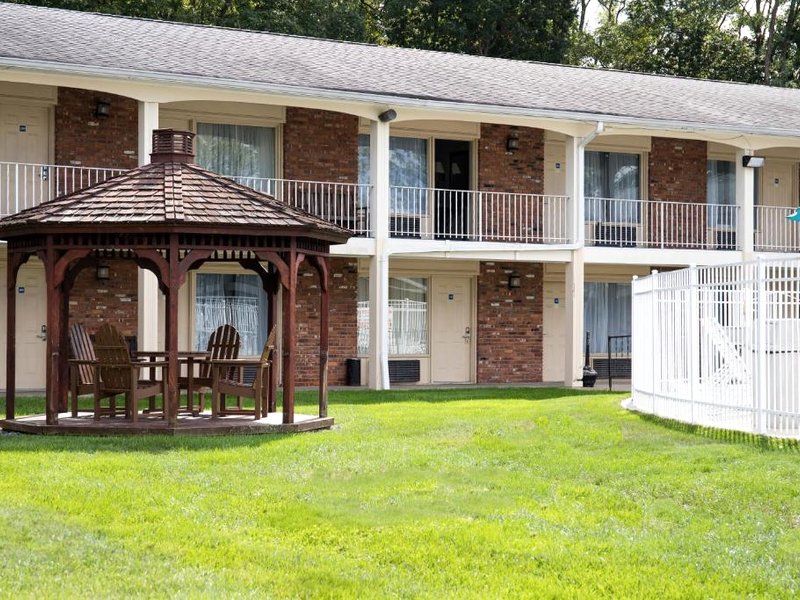 Crystal Inn Eatontownの写真