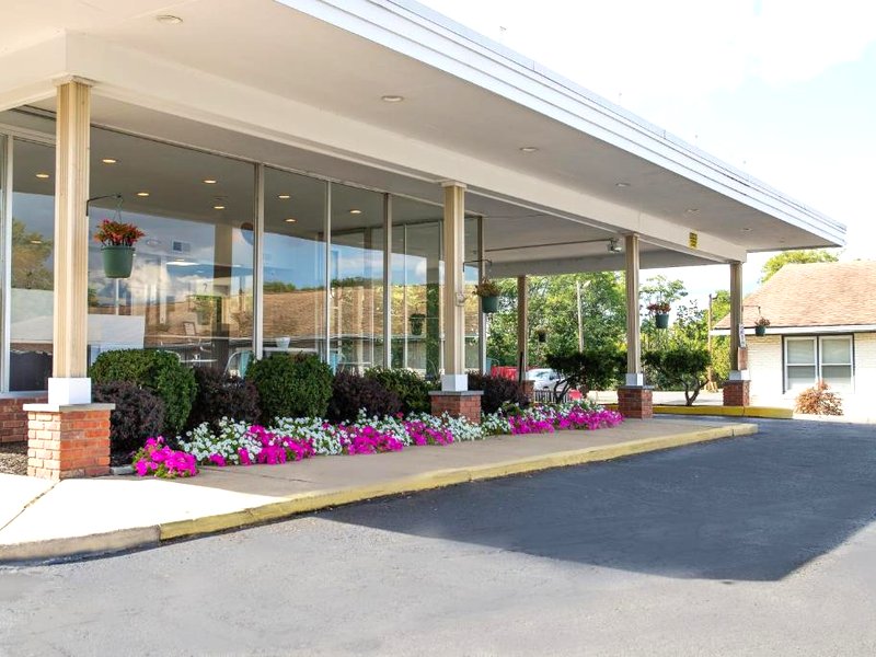 Crystal Inn Eatontownの写真