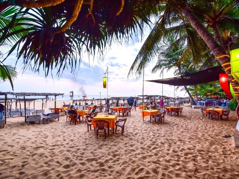 インターナショナル ビーチ ホテル&レストラン (International Beach Hotel & Restaurant)の写真