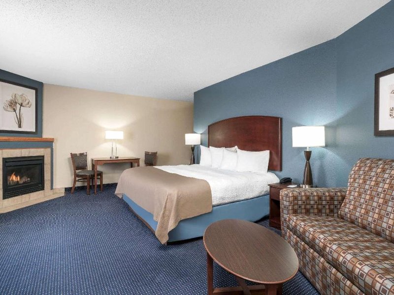 アメリクイン バイ ウィンダム フォート ドッジ (AmericInn by Wyndham Fort Dodge)の写真