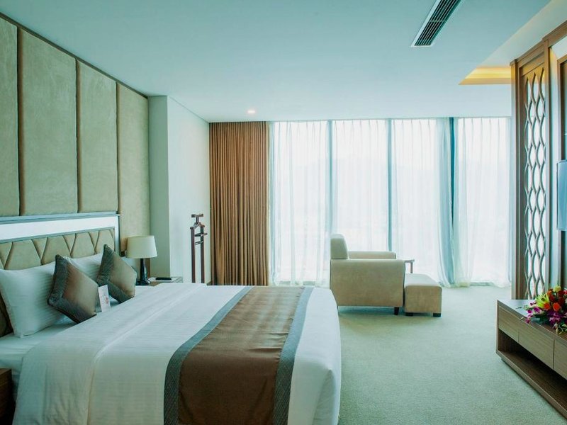 ムオン タン グランド トゥエン クアン ホテル (Muong Thanh Grand Tuyen Quang Hotel)の写真