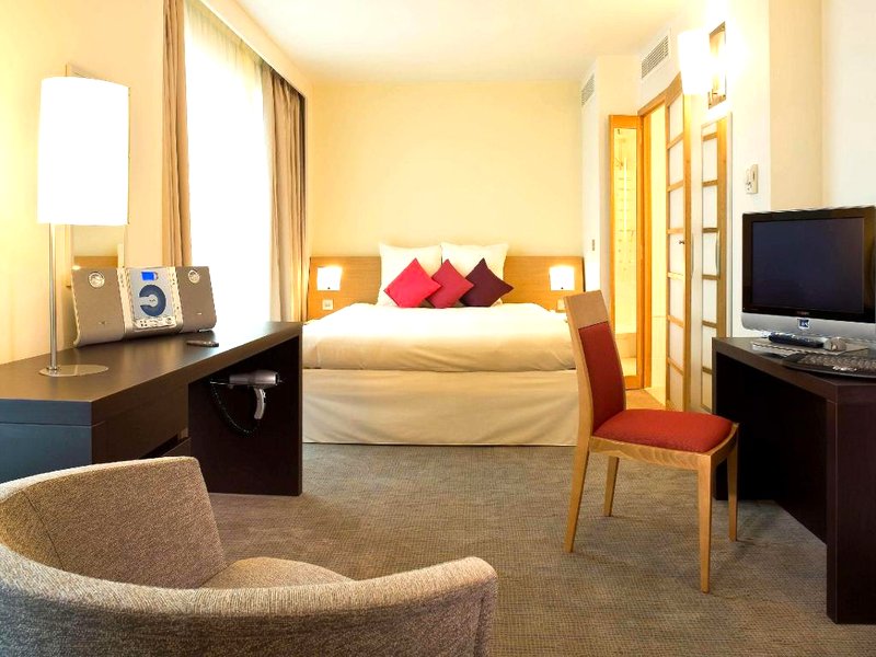 ノボテル センター ホテル (Novotel Reading Centre Hotel)の写真