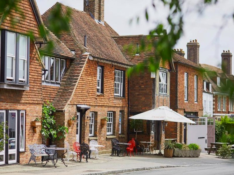ベル イン タイスハースト (Bell In Ticehurst)の写真