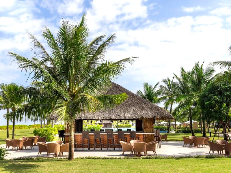 ヴィンパール クア ホイ アフィリエイテッド バイ メリア (Vinpearl Cua Hoi, Affiliated by Meliá)の写真