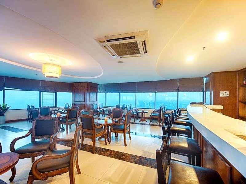 Muong Thanh Grand Cua Lo Hotelの写真