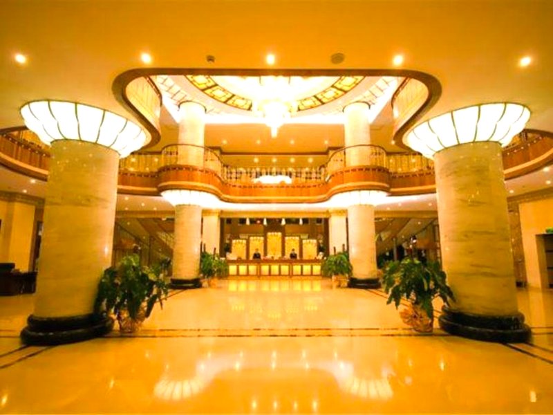 Golden Phoenix Hotelの写真