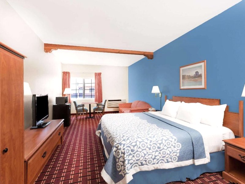 デイズ イン&スイーツ バイ ウィンダム ローズバーグ (Days Inn & Suites by Wyndham Lordsburg)の写真