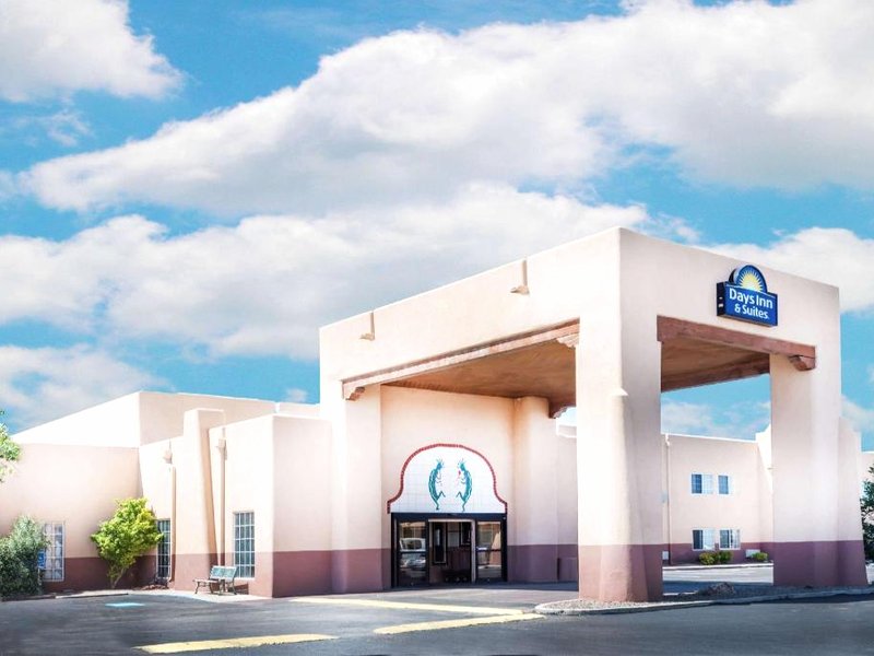 デイズ イン&スイーツ バイ ウィンダム ローズバーグ (Days Inn & Suites by Wyndham Lordsburg)の写真