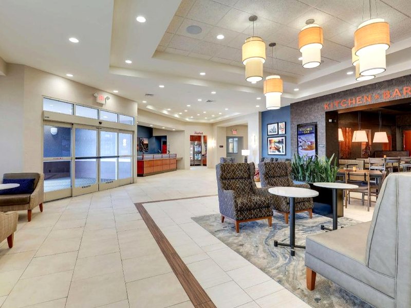 ドルーリー プラザ ホテル マウントバーノン (Drury Plaza Hotel Mt. Vernon)の写真