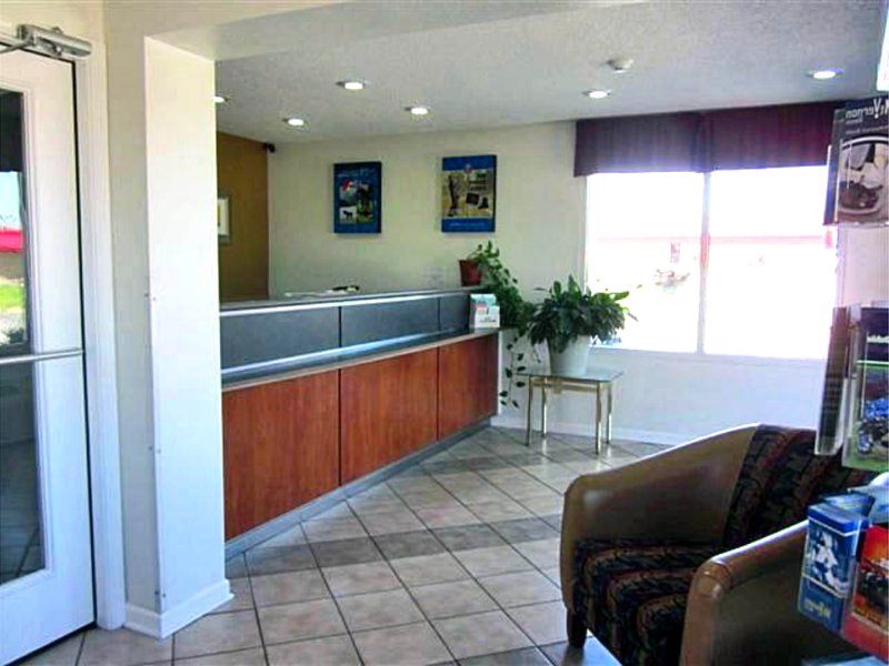 Motel 6 Mount Vernon, ILの写真