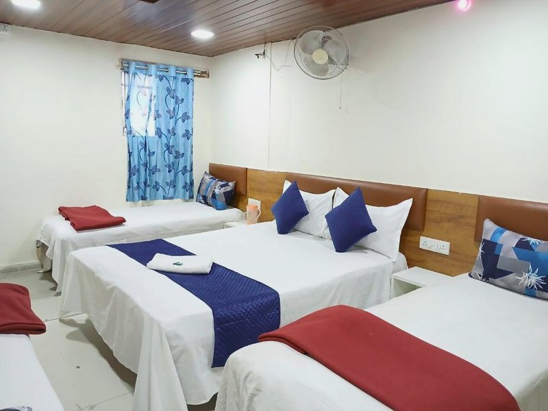 Hotel yogeshwerの写真