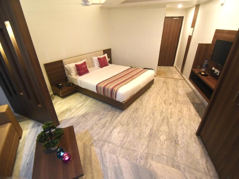 HOTEL RAJPATHINNの写真