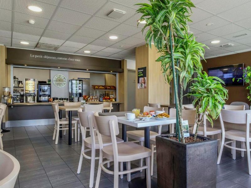 B&B HOTEL Niort Marais Poitevin Estの写真