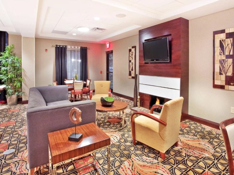 Holiday Inn Express Hotel & Suites Atlanta-Cumming By IHGの写真