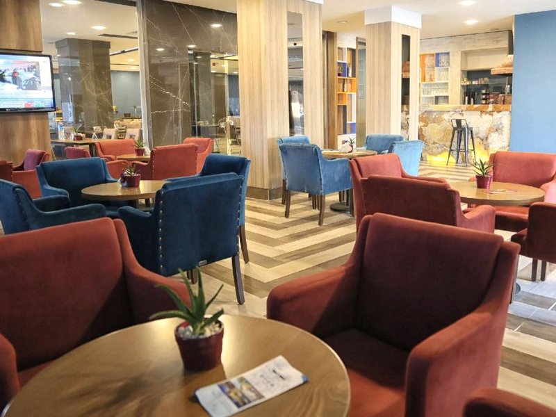 ラマダ バイ ウィンダム メルシン (Ramada by Wyndham Mersin)の写真