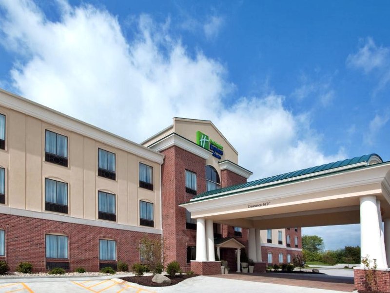 Holiday Inn Express Hotel & Suites Tipp City By IHGの写真