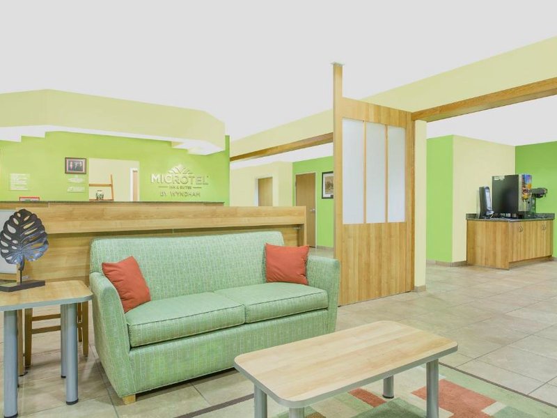マイクロテル イン&スイーツ バイ ウインダム タスカンビア マッスル ショールズ (Microtel Inn & Suites by Wyndham Tuscumbia/Muscle Shoals)の写真