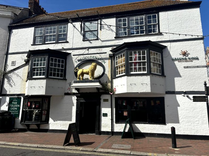 The Golden Lion Hotelの写真