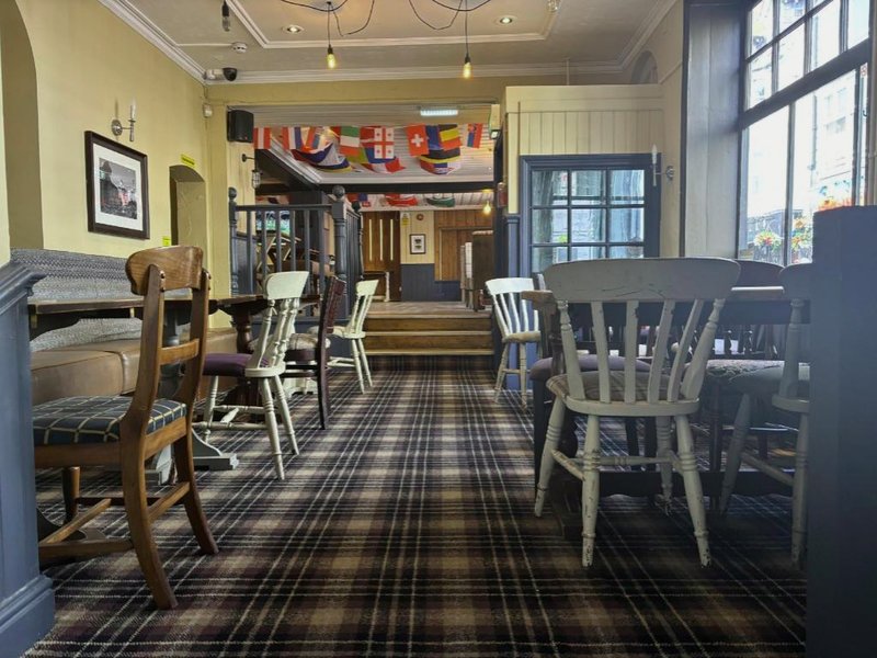 The Golden Lion Hotelの写真