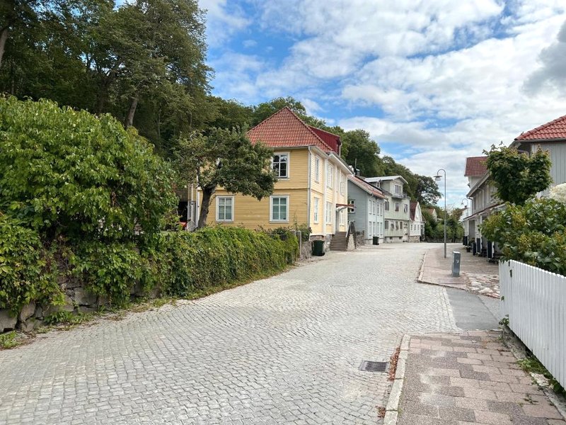 Fint, gratis parkering, med 20 min till Göteborg C (Fint, gratis parkering, med 20 min till Goteborg C)の写真