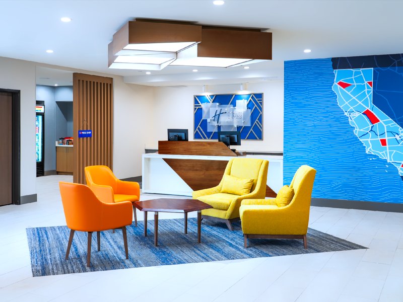 Holiday Inn Express La Mesa Near SDSU By IHGの写真