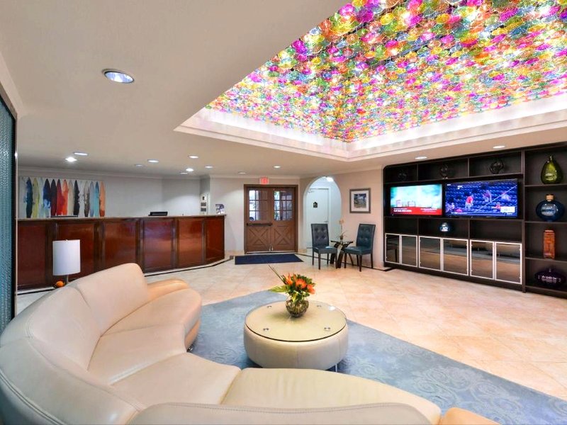 ベストウェスタン プラス ラ メサ サンディエゴ (Best Western Plus La Mesa San Diego)の写真