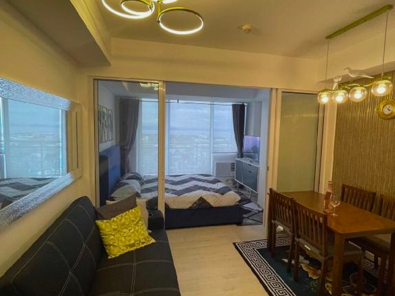 ［パラニャケ］アパートメント（m²）｜ 1ベッドルーム／1バスルーム (CozyNest @ Azure Urban Resort Residence Paranaque)の写真