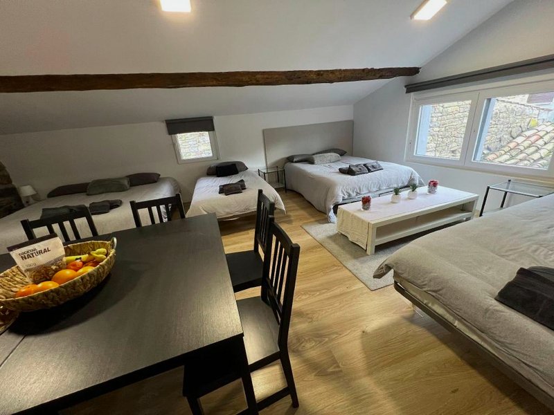 ［ビエスカス］一軒家（150m²）｜ 3ベッドルーム／3バスルーム (Casa Girasol Biescas)の写真