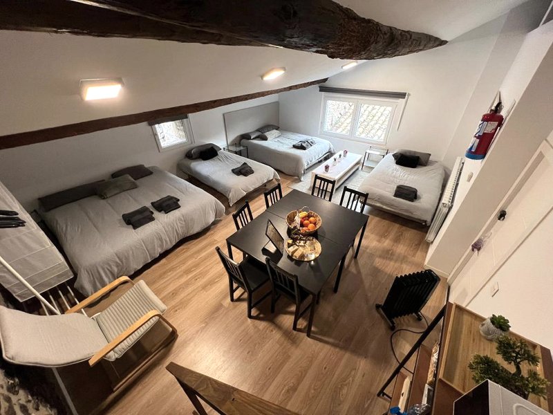 ［ビエスカス］一軒家（150m²）｜ 3ベッドルーム／3バスルーム (Casa Girasol Biescas)の写真