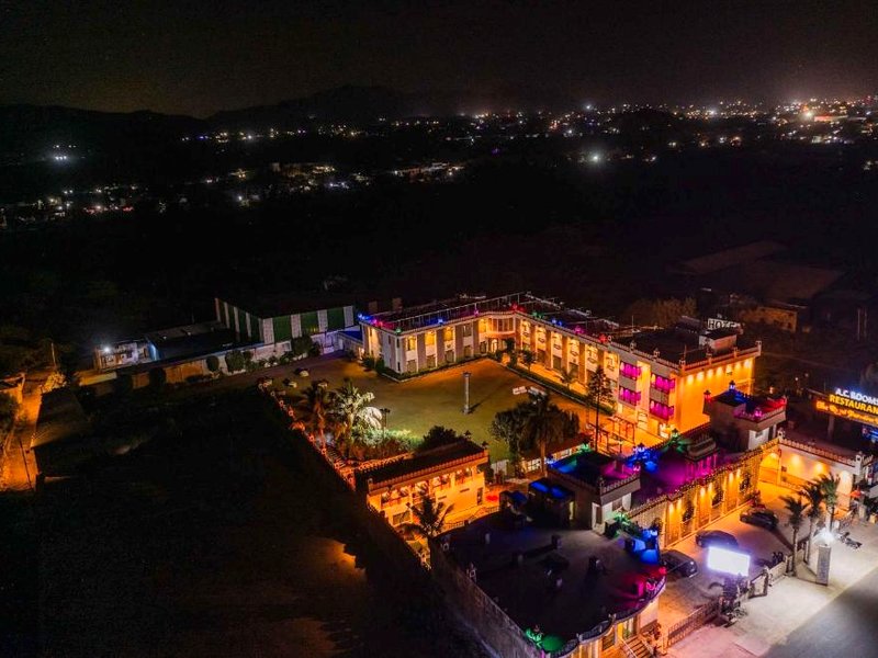 ザ ロイヤル パラダイス リゾート&ソルト ヤード (The Royal Paradise Resort & Salt Yard)の写真
