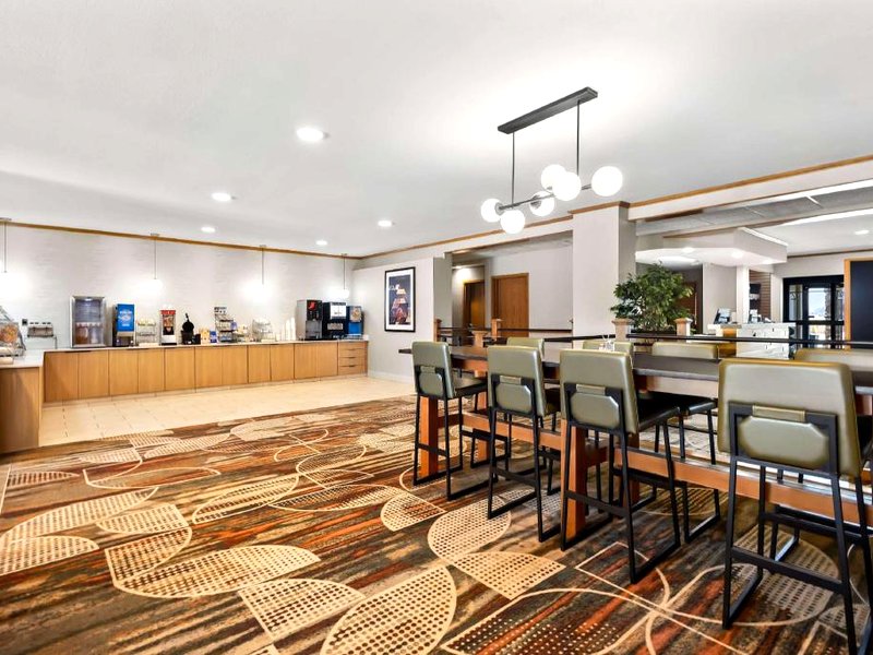 Best Western Fremont/Angola I-80/90 Toll Roadの写真
