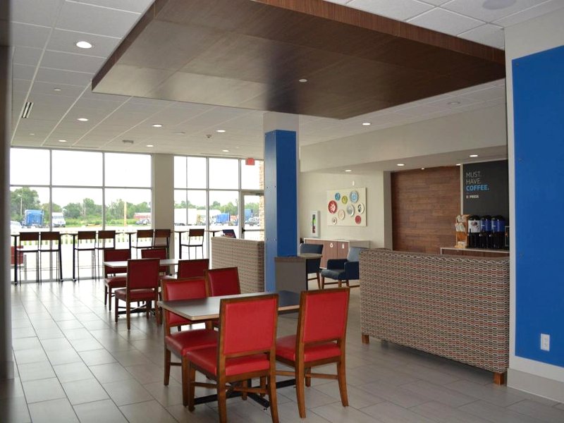Holiday Inn Express And Suites Liberal By IHGの写真