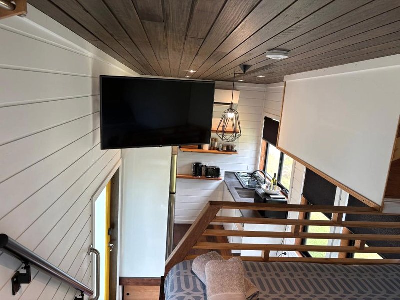 Ocean Breeze Tiny House - Ocean and Lake Viewの写真