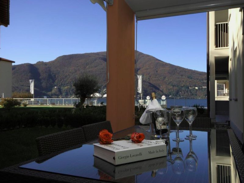 Golfo Gabella Lake Apartmentsの写真