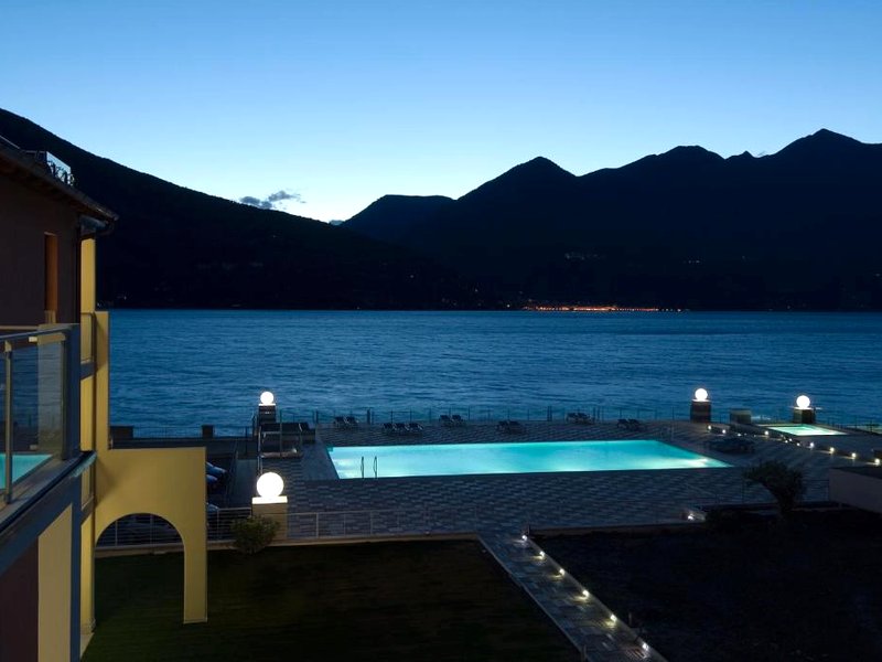 Golfo Gabella Lake Apartmentsの写真