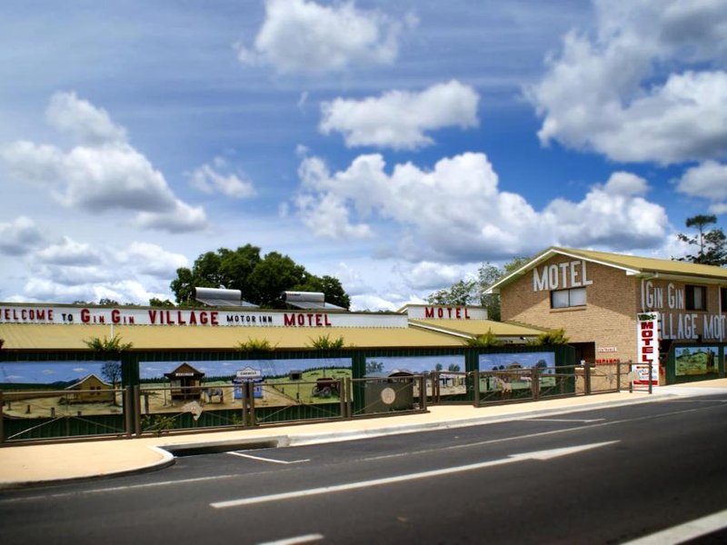 Gin Gin Village Motor Inn Motel QLDの写真