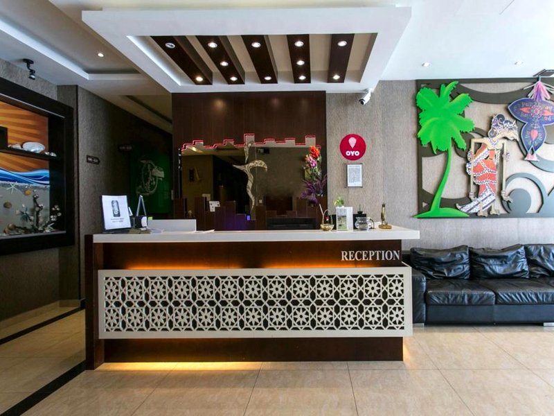 OYO 288 スリ エンステック ホテル (OYO 288 Sri Enstek Hotel)の写真