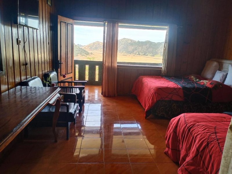 チェマラ インダ ホテル (Cemara Indah Hotel)の写真