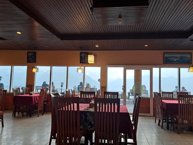 チェマラ インダ ホテル (Cemara Indah Hotel)の写真